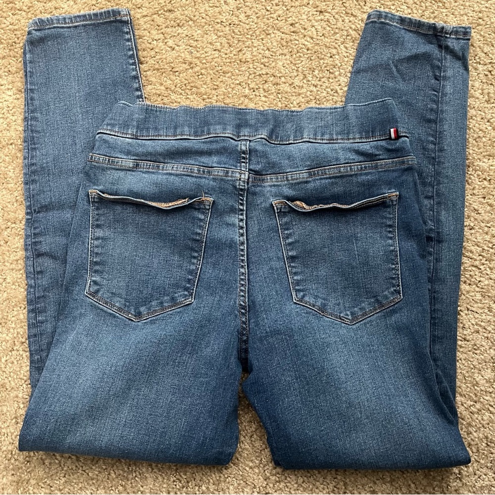 Tommy Hilfiger Gramercy Jeans - Picture 6 of 6